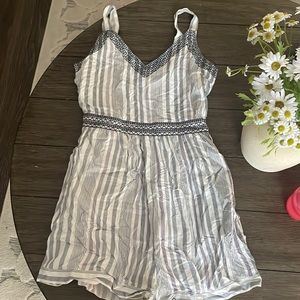 Japna romper size medium